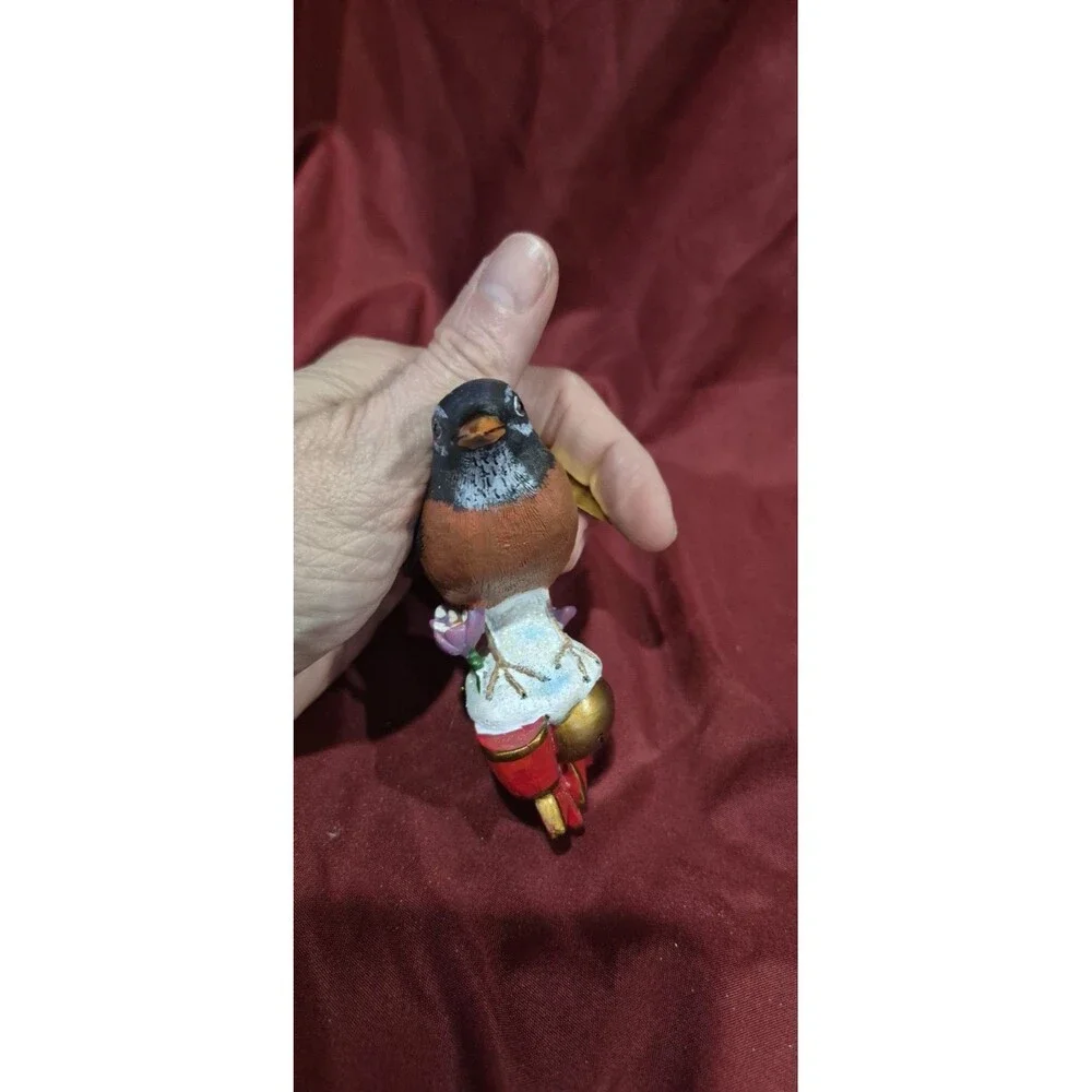 NWT Danbury Mint Christmas Ornament Song Bird Figurine 